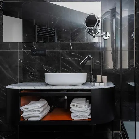 Otel Valeri 3*