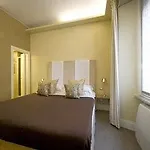 1 ヴィア デイ ヴァレリ ホテル