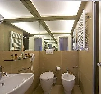 Valeri Szálloda
