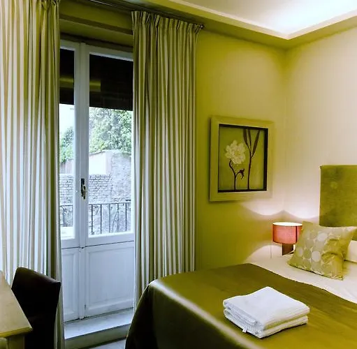 Valeri Hotell 3*